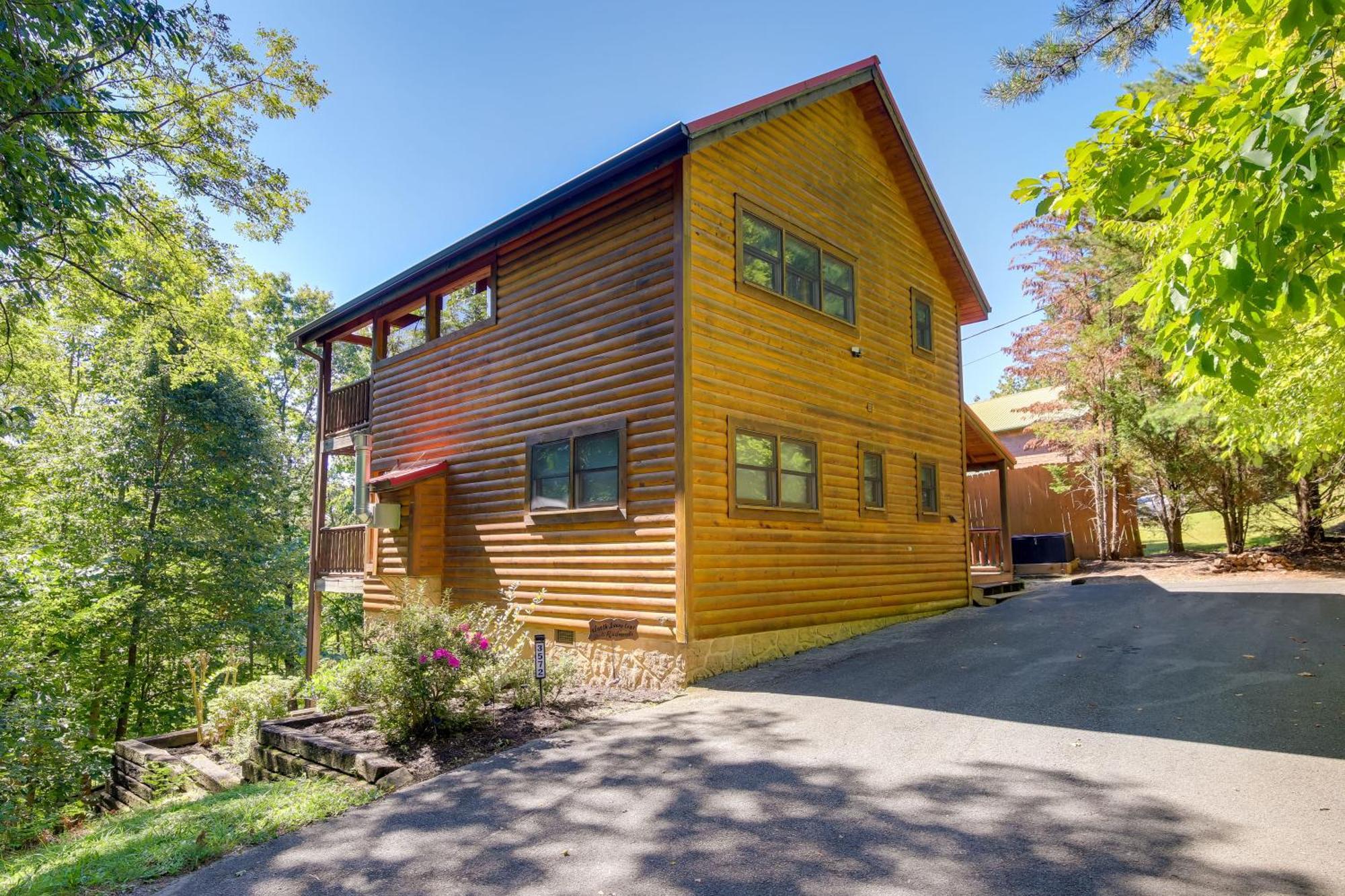 Secluded And Wooded Wears Valley Cabin With Fire Pit! Sevierville Exteriör bild