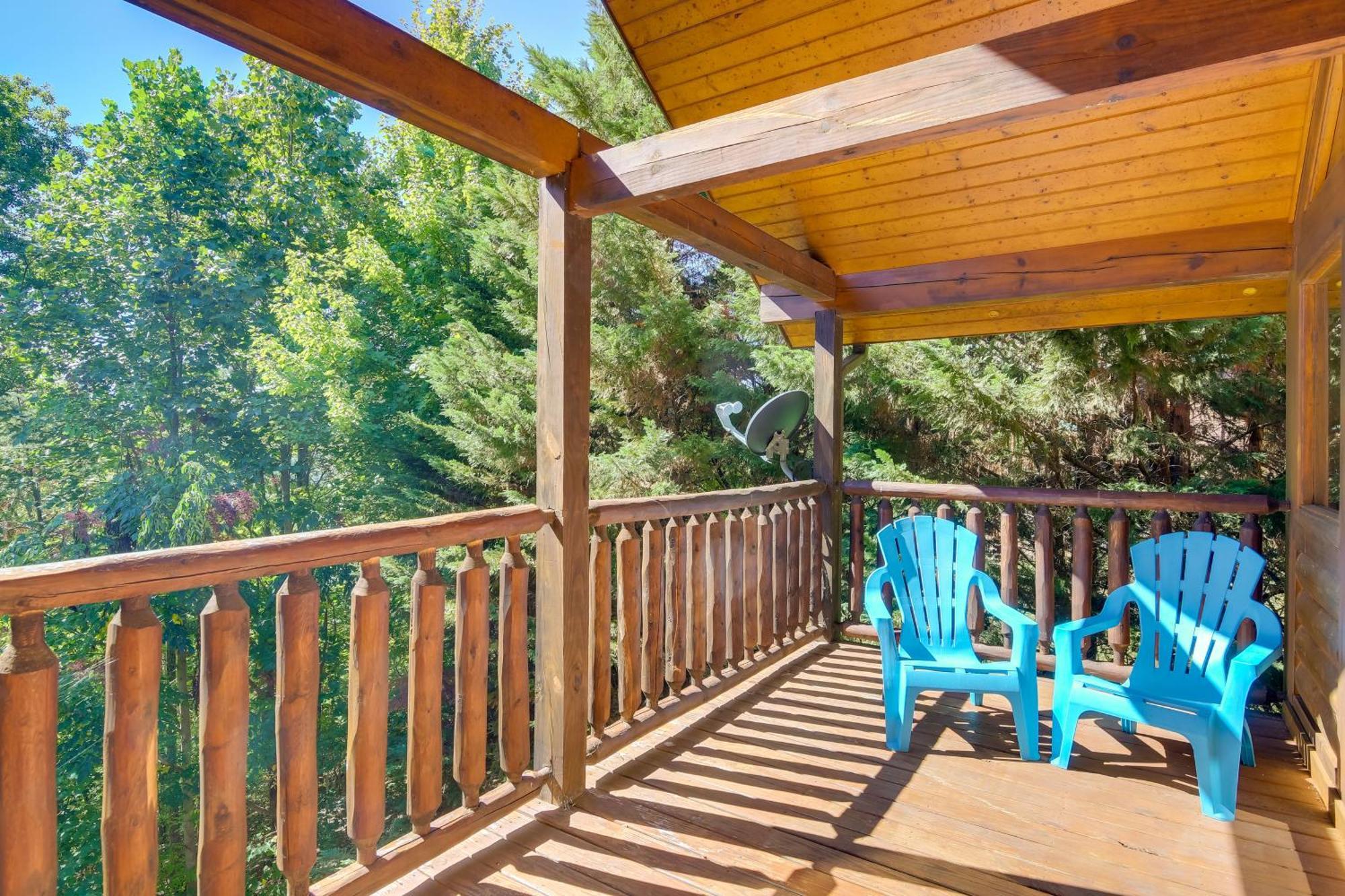Secluded And Wooded Wears Valley Cabin With Fire Pit! Sevierville Exteriör bild